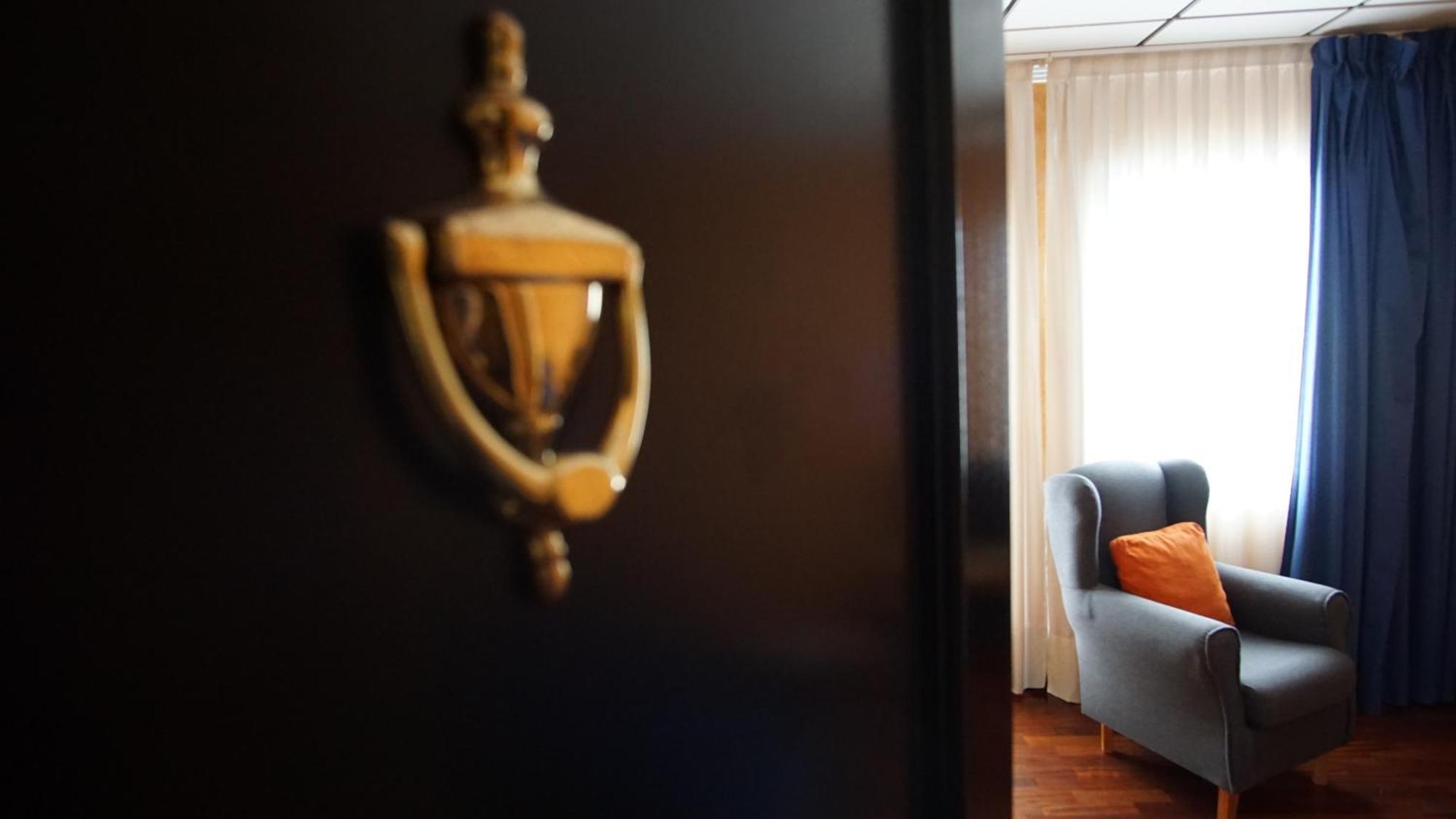 Hotel Tikar Garrucha Luaran gambar