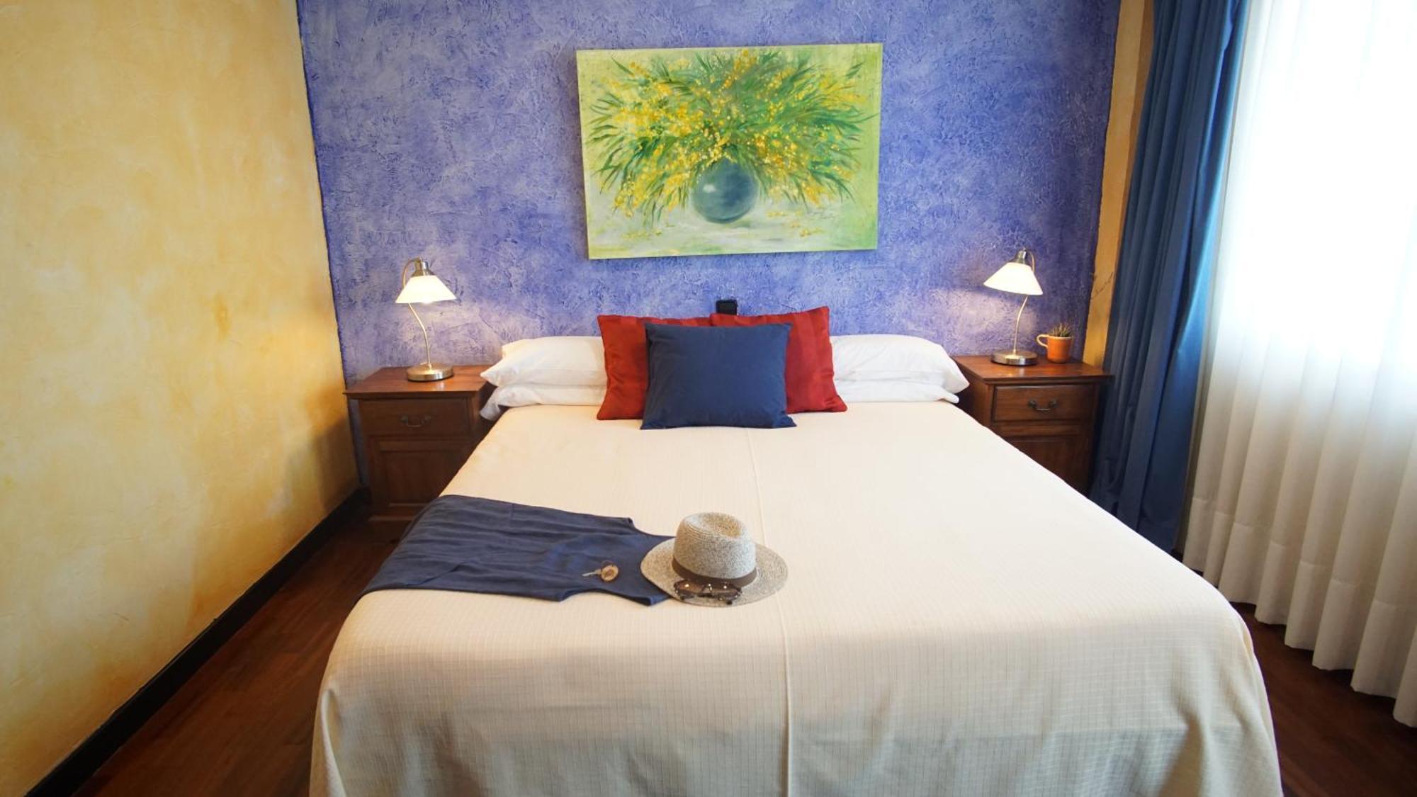 Hotel Tikar Garrucha Luaran gambar