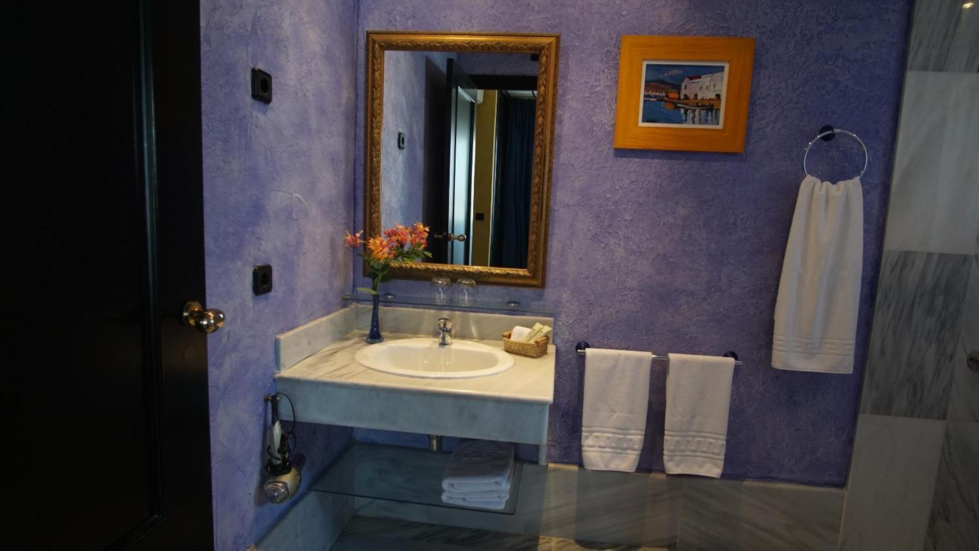 Hotel Tikar Garrucha Luaran gambar
